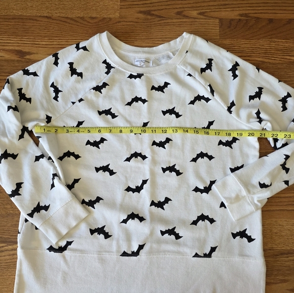Target Bat Pattern Sweater - Picture 2 of 4